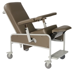 Recliner With its plush upholstered seat and back, our VM5000 Series Recliner offers the utmost comfort to your patients. Visit Custom Comfort Medtek today!  						 						 						